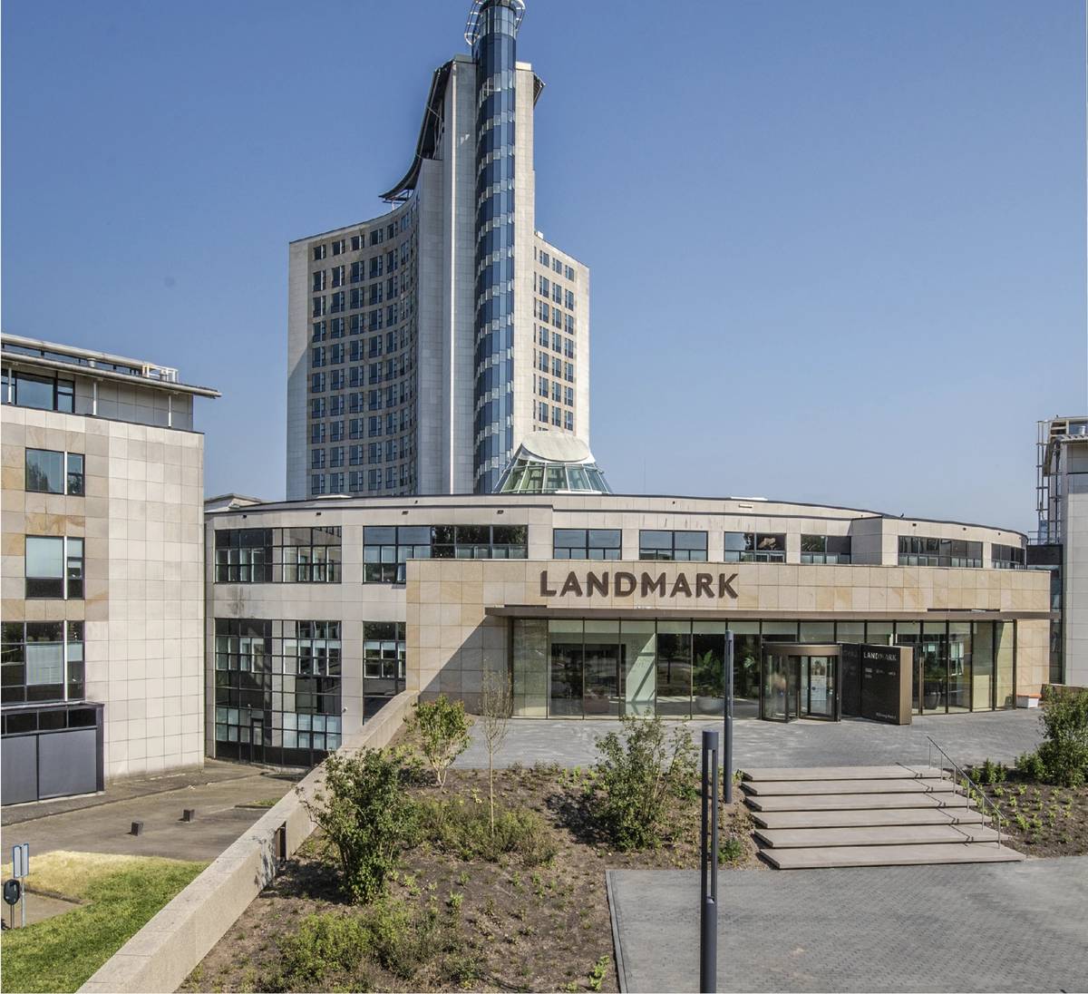 De entree van het Landmark-gebouw in Arnhem